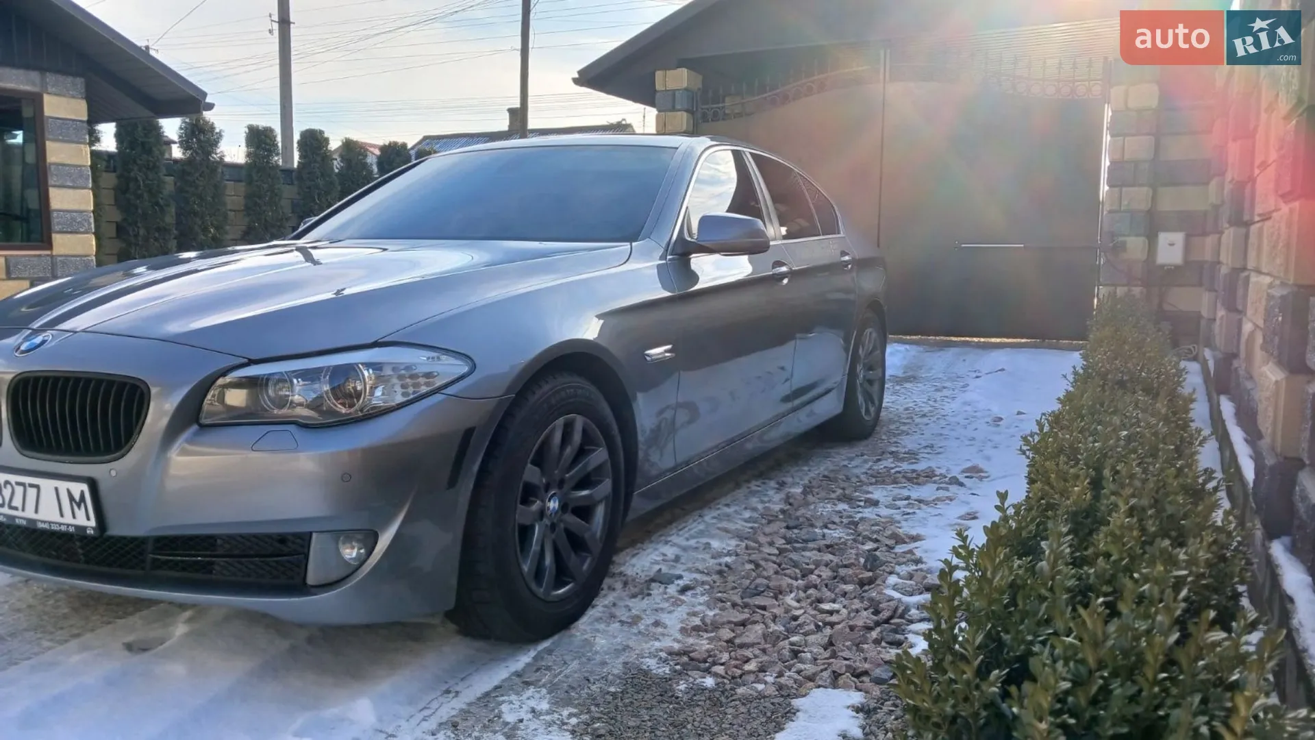2012 BMW 5er - мініатюра 2