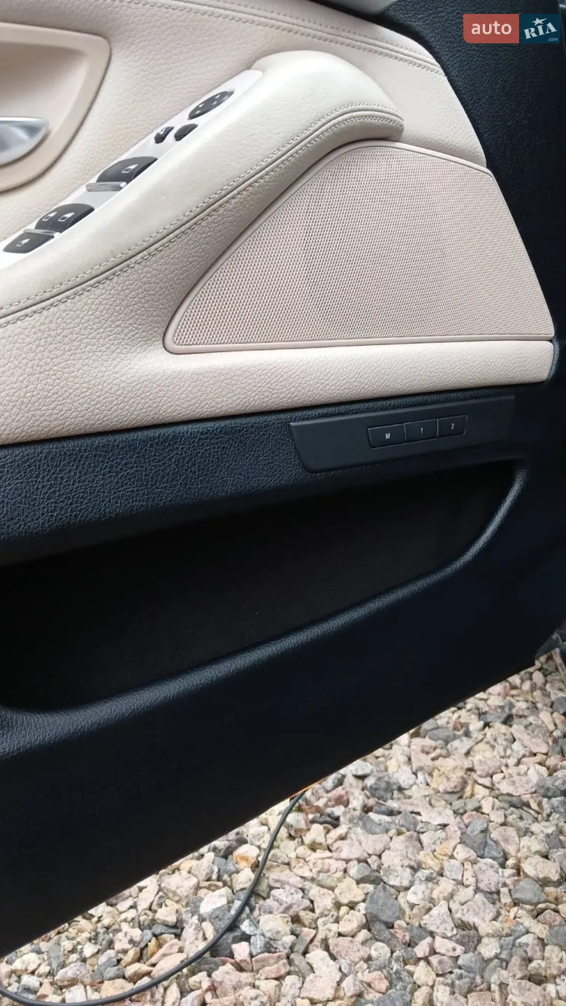 2012 BMW 5er - мініатюра 18