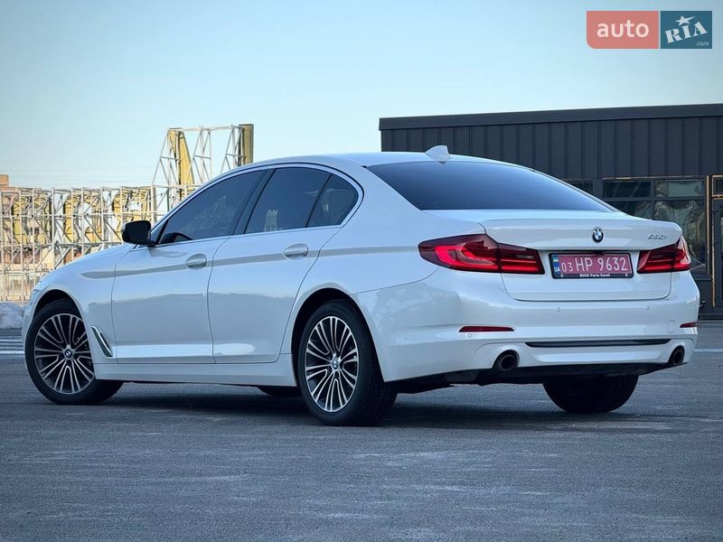 Седан BMW 5 Series 2018 в Киеве