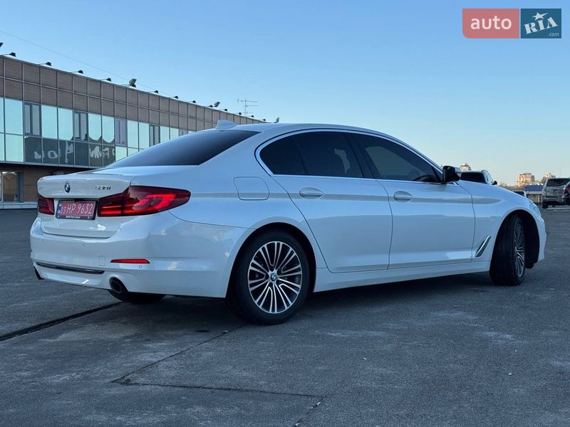 Седан BMW 5 Series 2018 в Киеве