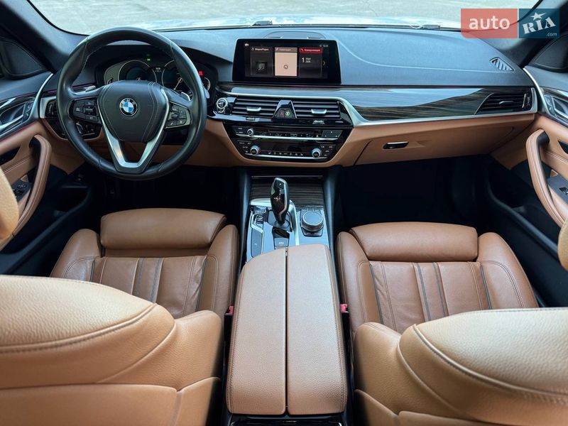 Седан BMW 5 Series 2018 в Киеве
