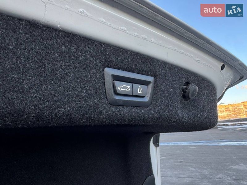 Седан BMW 5 Series 2018 в Киеве