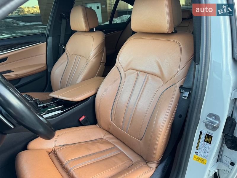 Седан BMW 5 Series 2018 в Киеве
