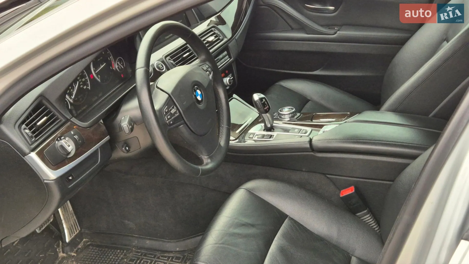 2013 BMW 5er - мініатюра 23