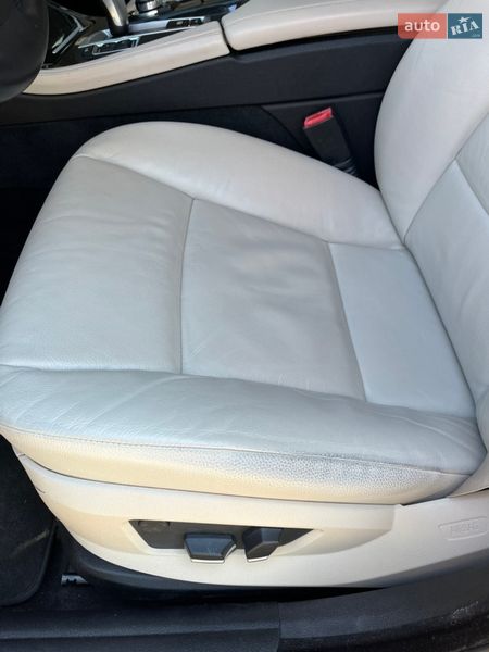 Седан BMW 5 Series 2013 в Луцке