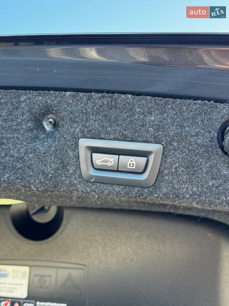 Седан BMW 5 Series 2015 в Киеве