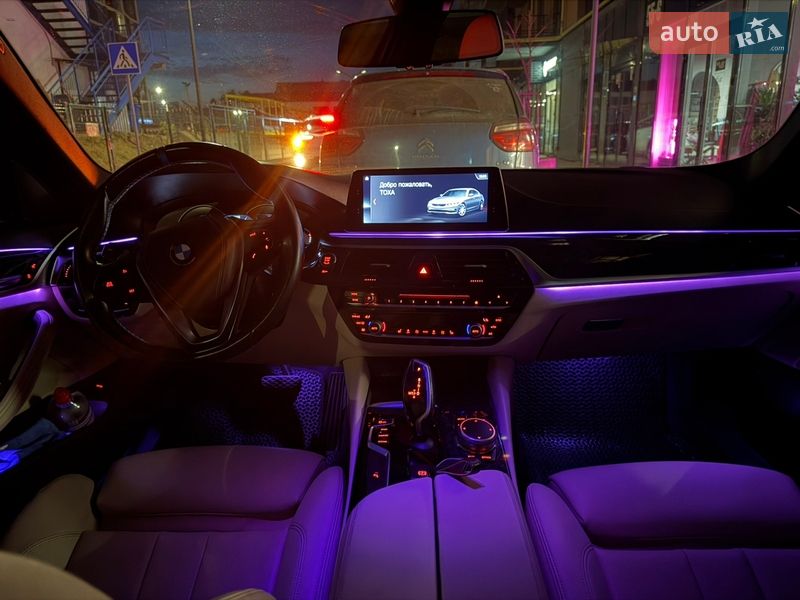 Седан BMW 5 Series 2017 в Львове