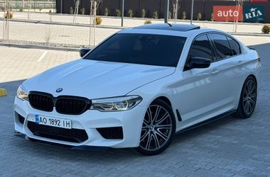 Седан BMW 5 Series 2018 в Ужгороде