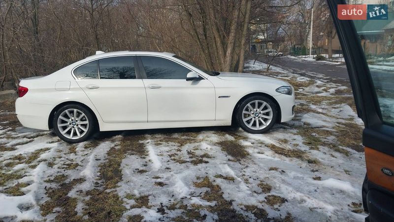Седан BMW 5 Series 2013 в Кропивницькому