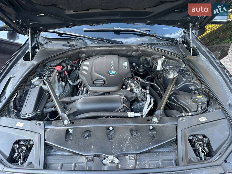 Седан BMW 5 Series 2015 в Тернополе