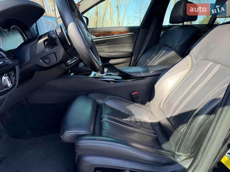 Седан BMW 5 Series 2018 в Киеве