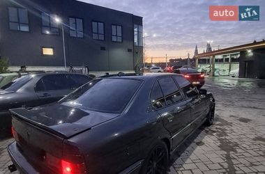 Седан BMW 5 Series 1994 в Львове