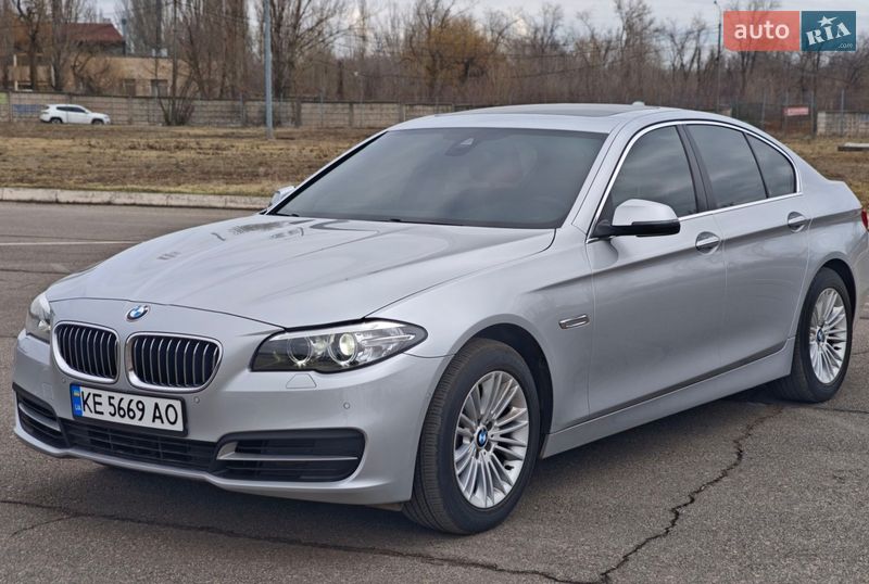 Седан BMW 5 Series 2014 в Кривому Розі