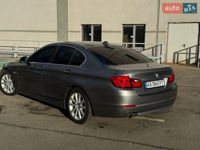 Седан BMW 5 Series 2012 в Киеве