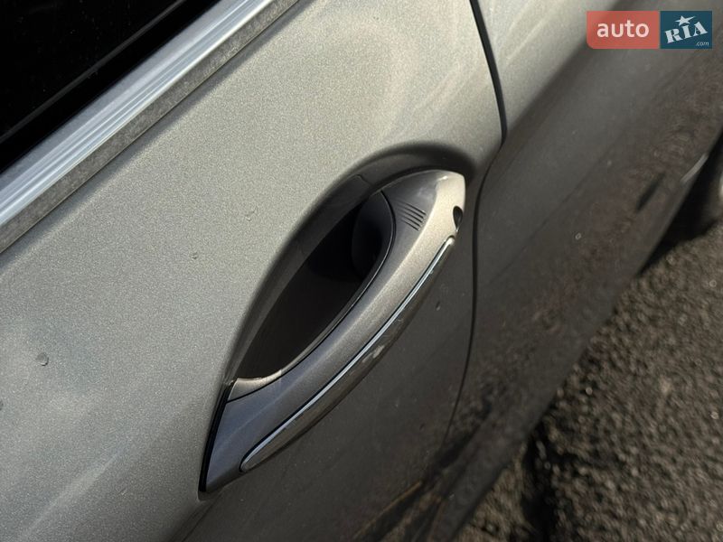 Седан BMW 5 Series 2012 в Киеве