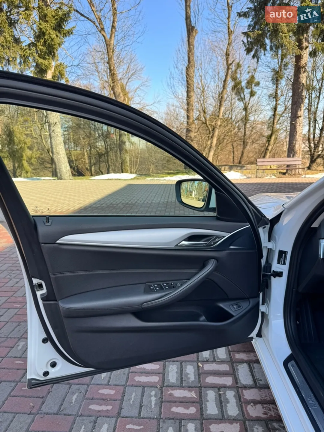 2017 BMW 5er - мініатюра 15