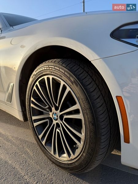 Седан BMW 5 Series 2019 в Хмельницком