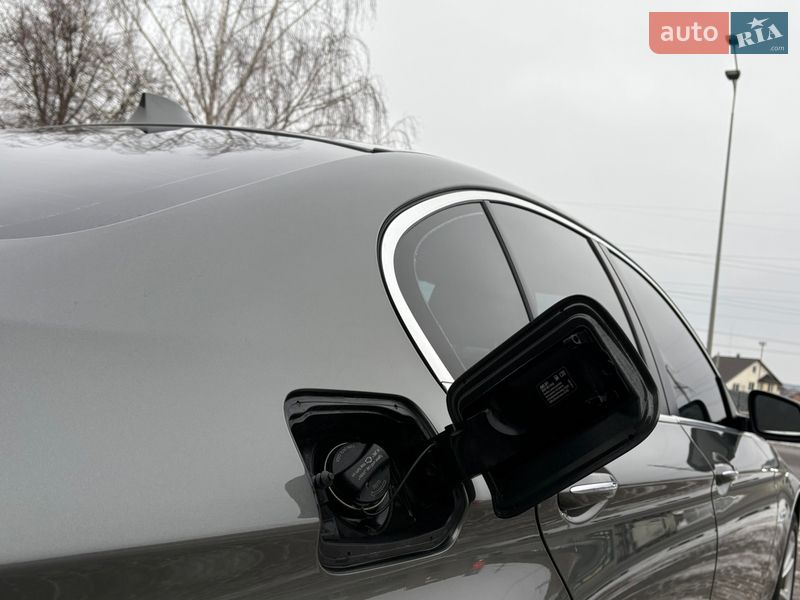 Седан BMW 5 Series 2014 в Виннице