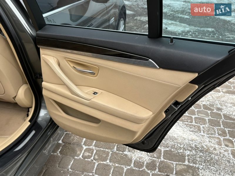 Седан BMW 5 Series 2014 в Виннице