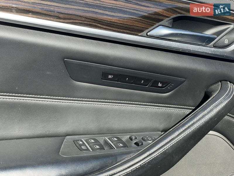 Седан BMW 5 Series 2018 в Киеве