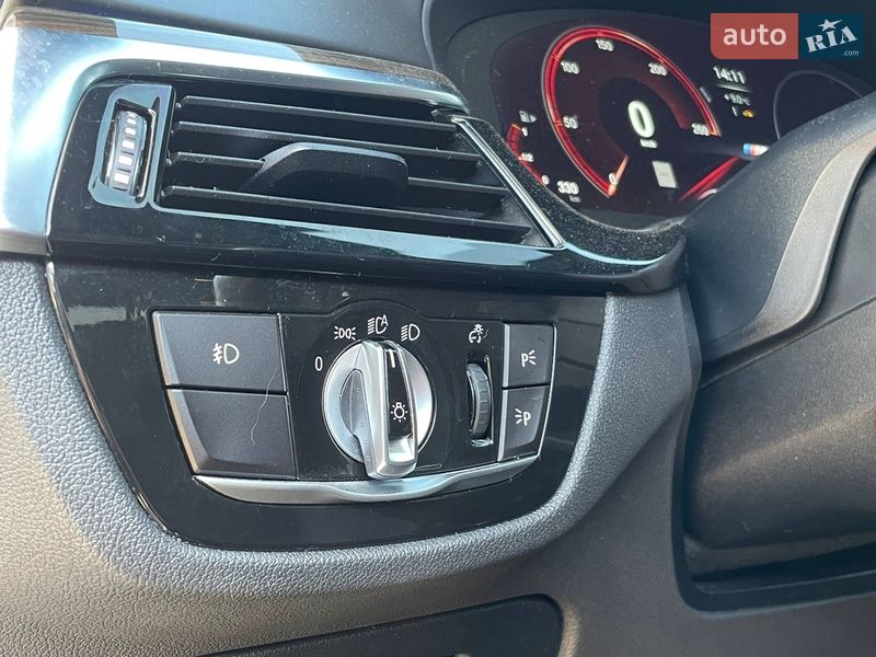 Седан BMW 5 Series 2018 в Киеве