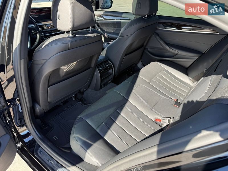 Седан BMW 5 Series 2020 в Тернополе