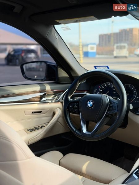 Седан BMW 5 Series 2017 в Луцке