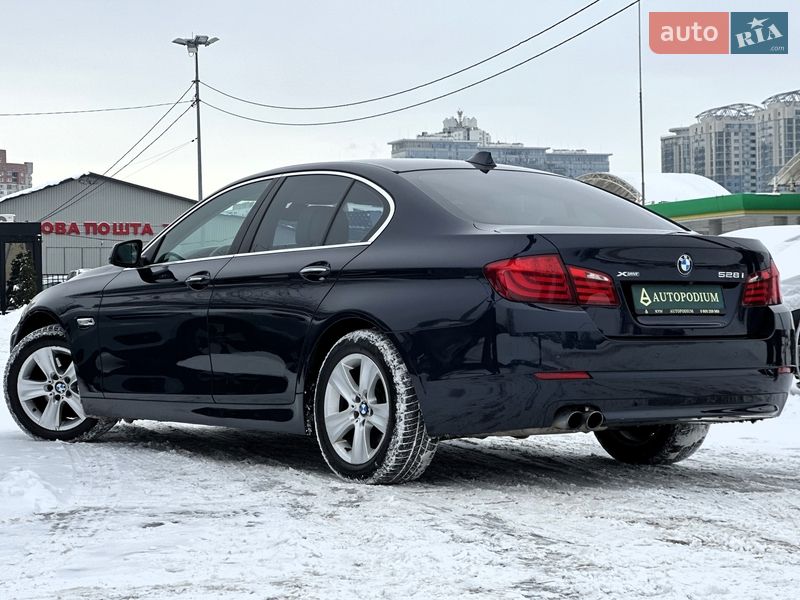 Седан BMW 5 Series 2012 в Киеве
