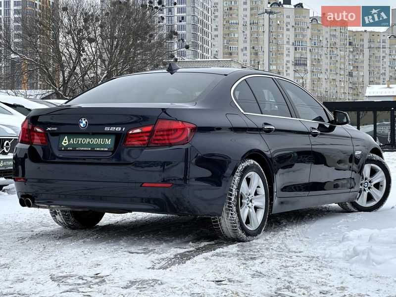 Седан BMW 5 Series 2012 в Киеве