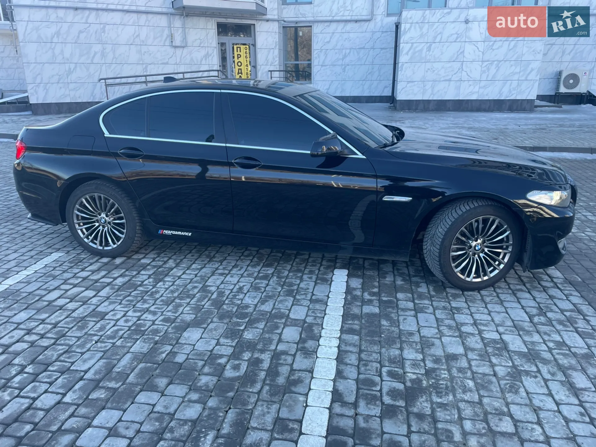 2010 BMW 5er - мініатюра 4