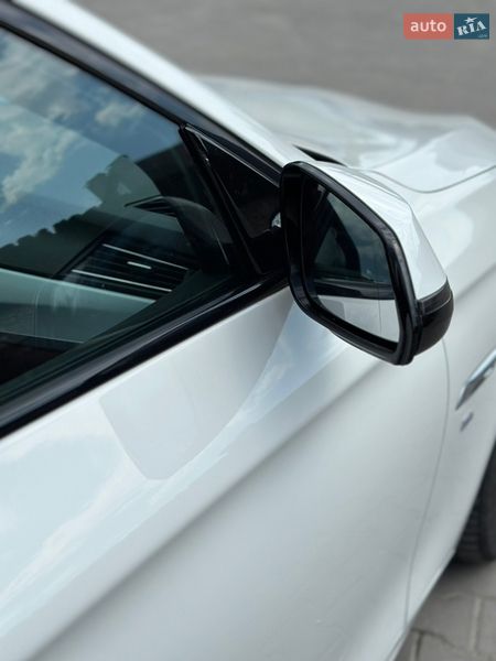 Седан BMW 5 Series 2014 в Тернополі