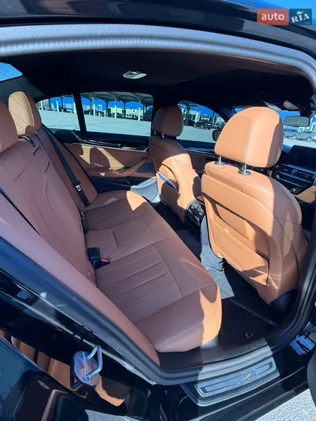 BMW 5 Series 2022 VIN WBA33AG08PCM13631 фото оголошення 11 з 60