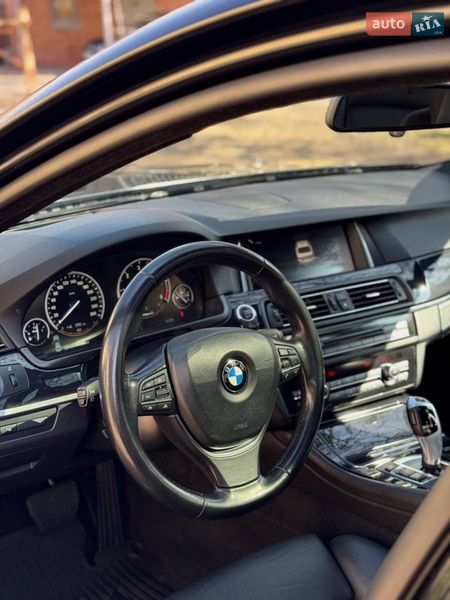 Седан BMW 5 Series 2016 в Калуше