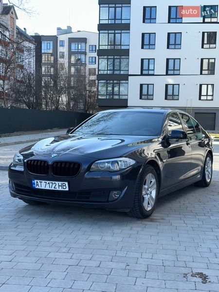 Седан BMW 5 Series 2012 в Ивано-Франковске