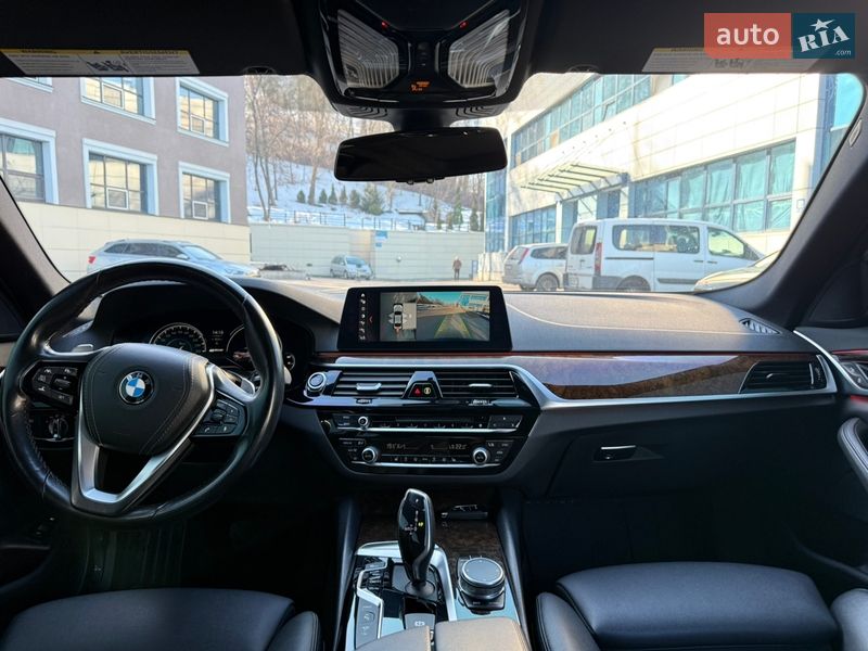 Седан BMW 5 Series 2018 в Киеве