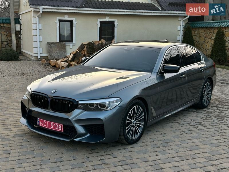 Седан BMW 5 Series 2017 в Могилев-Подольске фото Седан BMW 5 Series 2017 в Могилев-Подольске