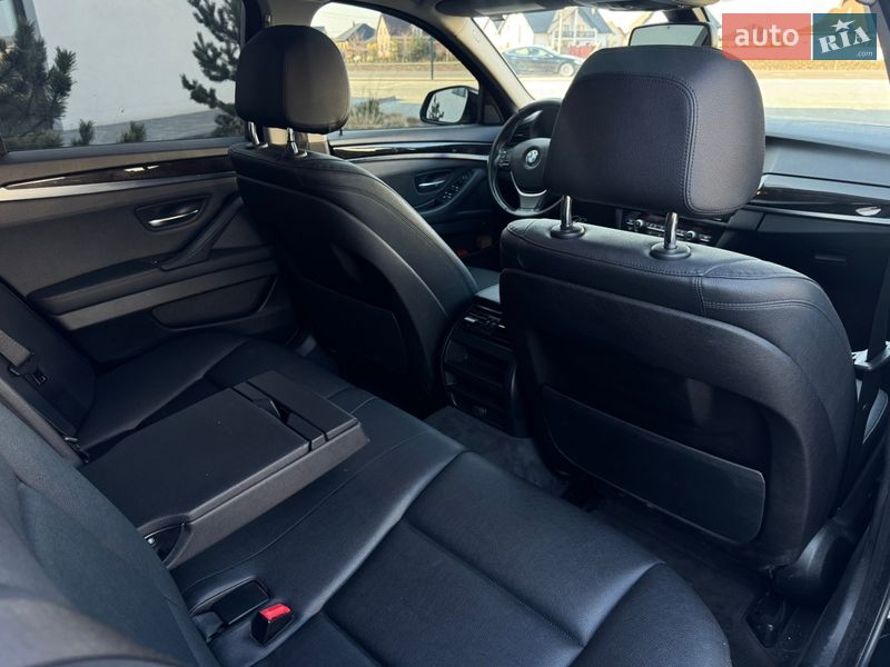 Седан BMW 5 Series 2015 в Луцьку