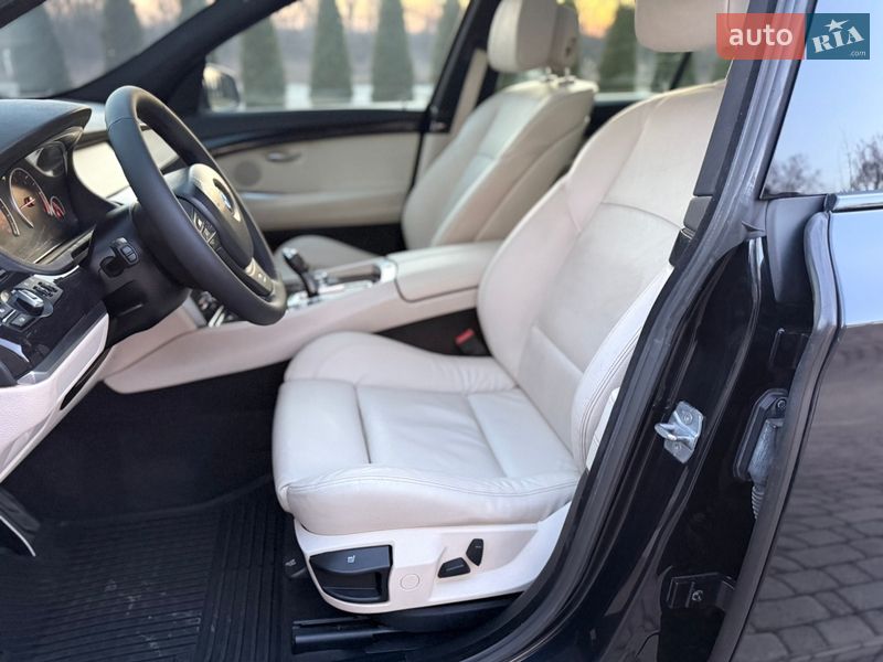 Лифтбек BMW 5 Series 2012 в Черновцах