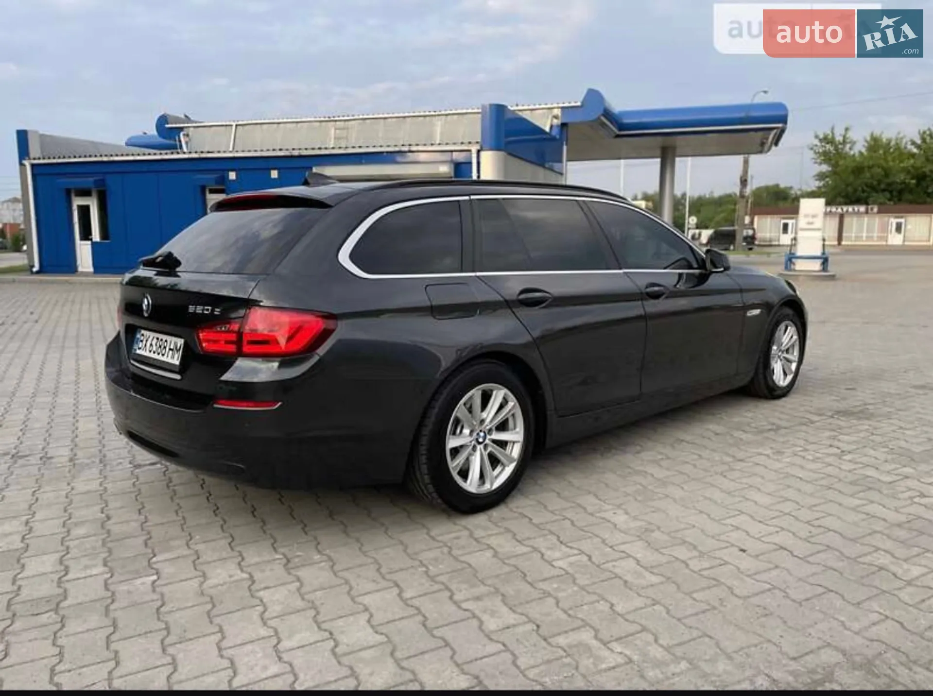 2010 BMW 5er - мініатюра 6