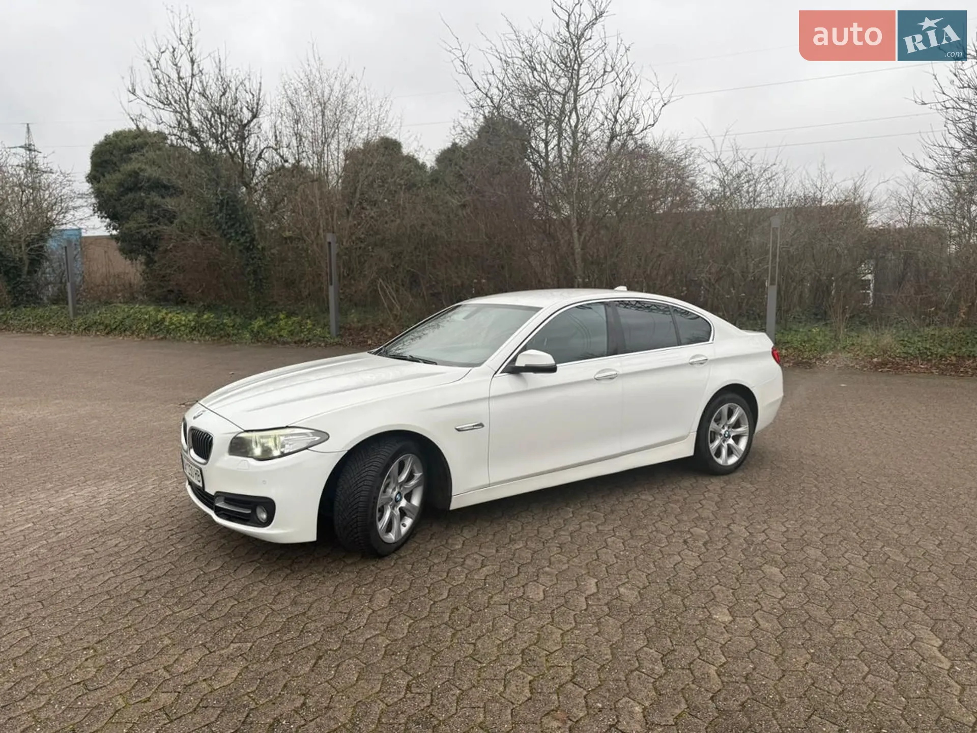 2016 BMW 5er - мініатюра 5