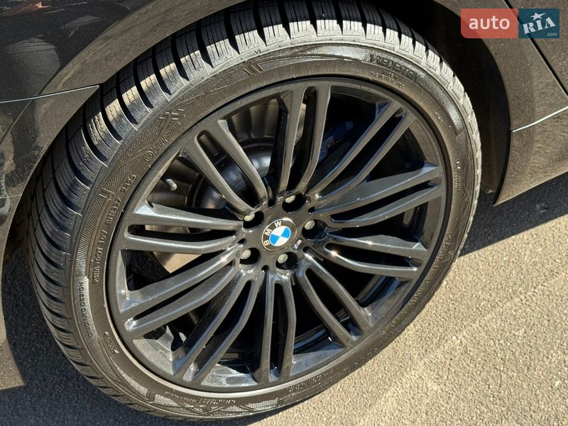 Седан BMW 5 Series 2017 в Киеве фото 12 Седан BMW 5 Series 2017 в Киеве