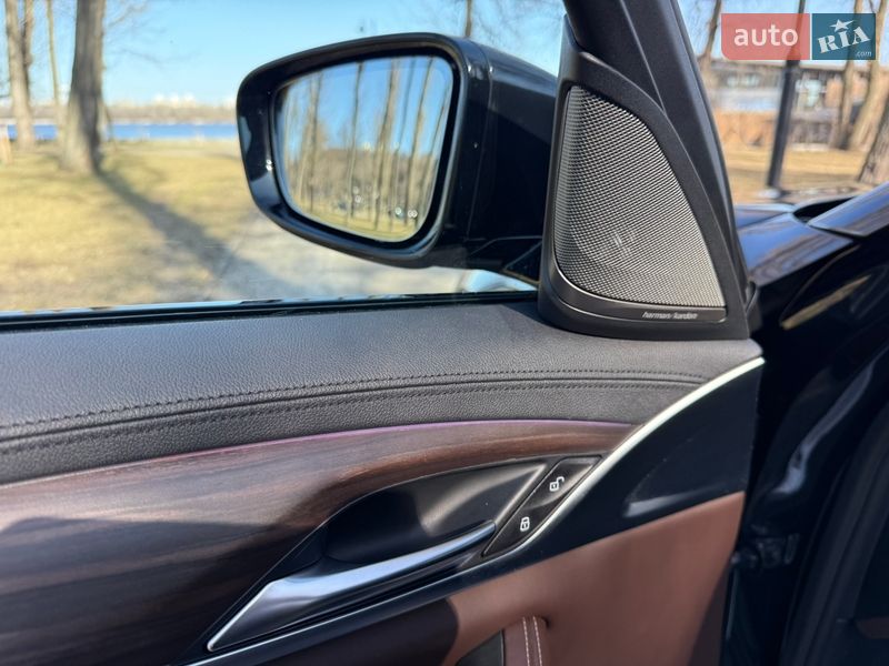 Седан BMW 5 Series 2017 в Киеве фото 27 Седан BMW 5 Series 2017 в Киеве