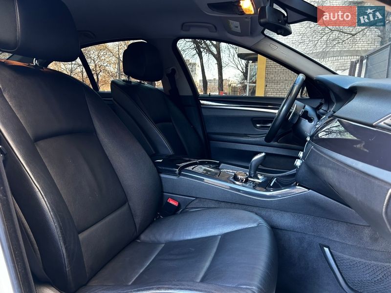 Седан BMW 5 Series 2012 в Миколаєві