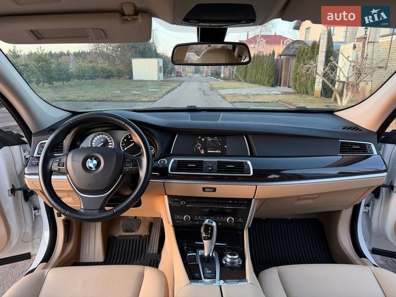 Седан BMW 5 Series 2017 в Киеве