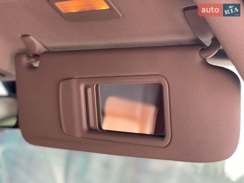 Седан BMW 5 Series 2011 в Стрые