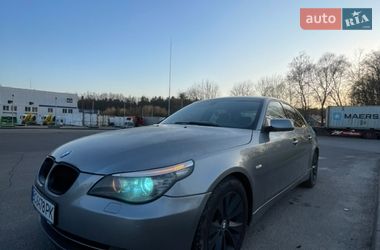 Седан BMW 5 Series 2005 в Городке