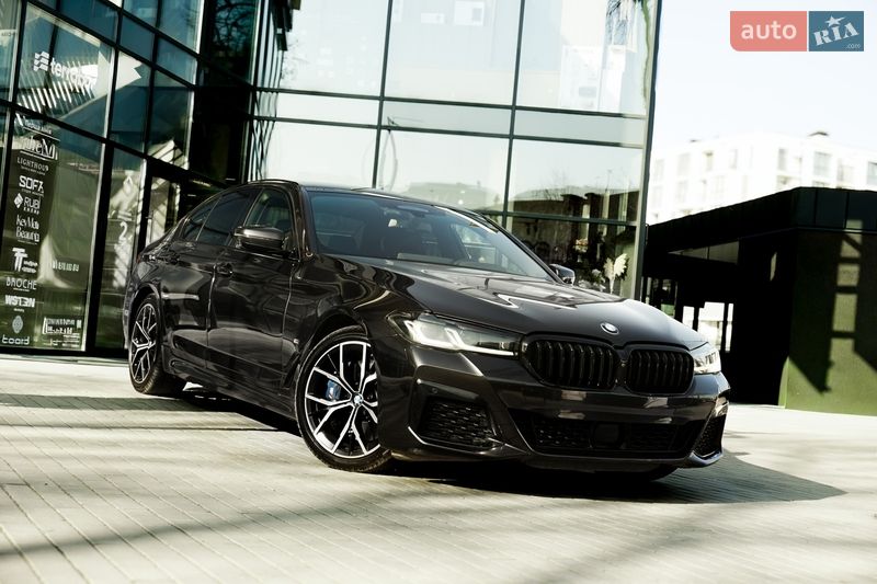 BMW 5 Series 2021