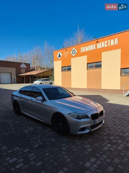 Седан BMW 5 Series 2011 в Ровно