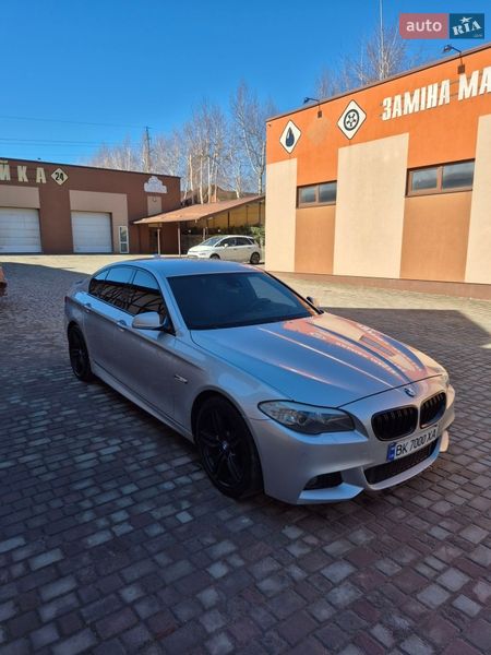 Седан BMW 5 Series 2011 в Ровно