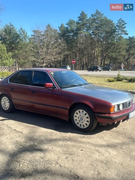Седан BMW 5 Series 1994 в Луцке